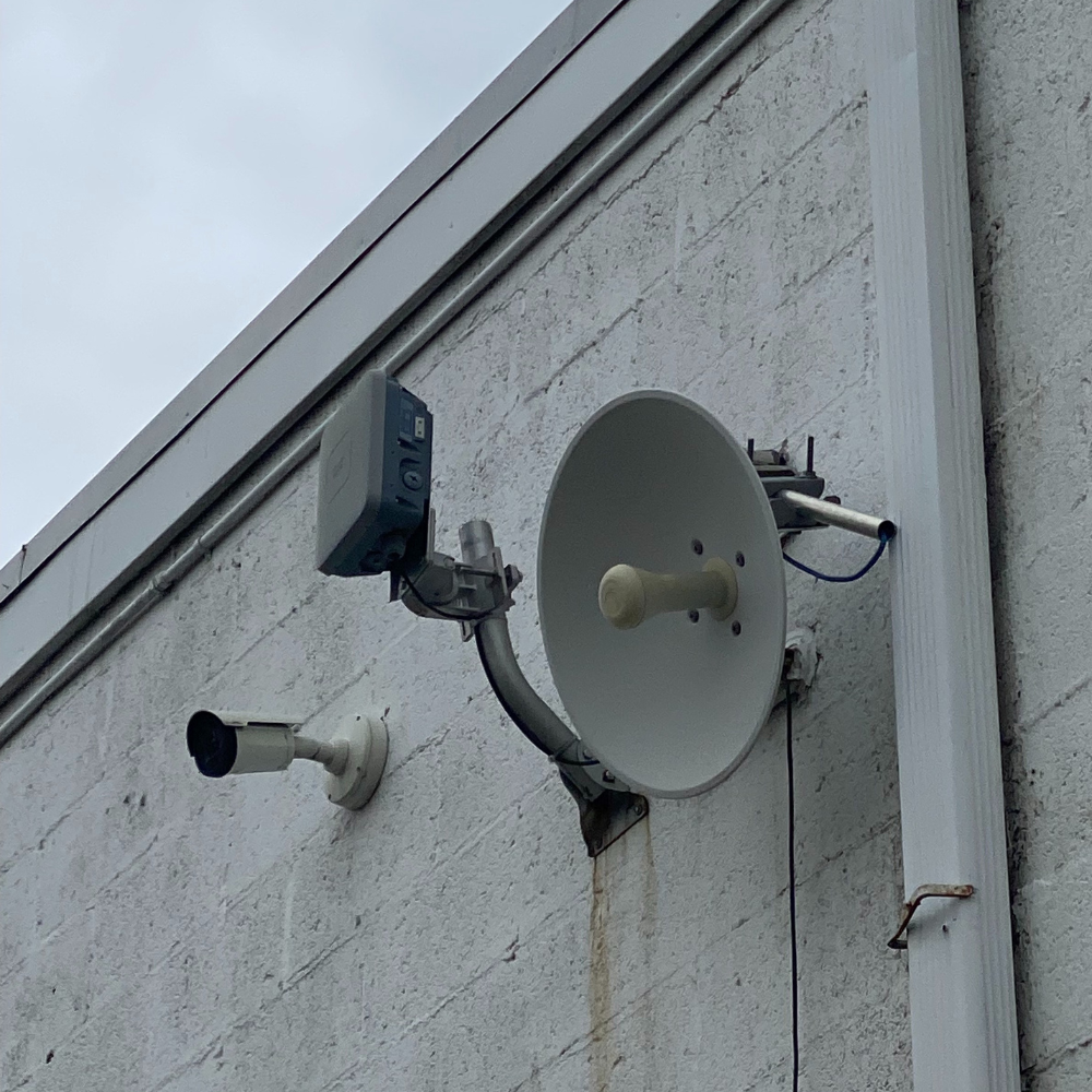 Description of first image