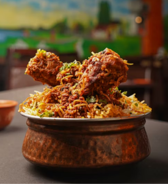 Hyderabadi Chicken Dum Biryani